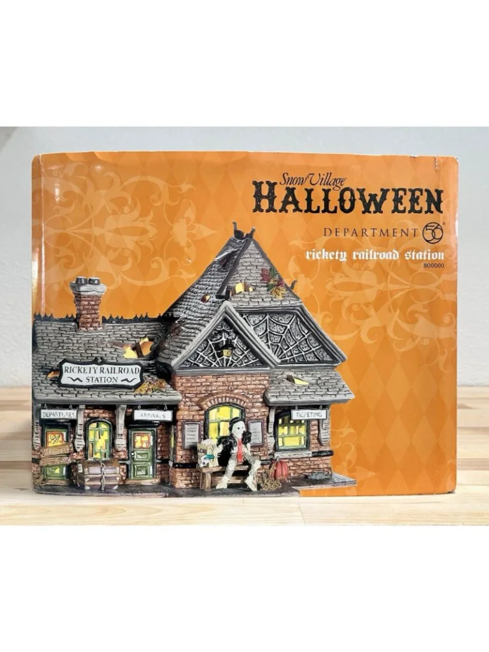 Dept 56 Rickety Railroad Station Halloween Snow Village w/ Box Lights Works READ